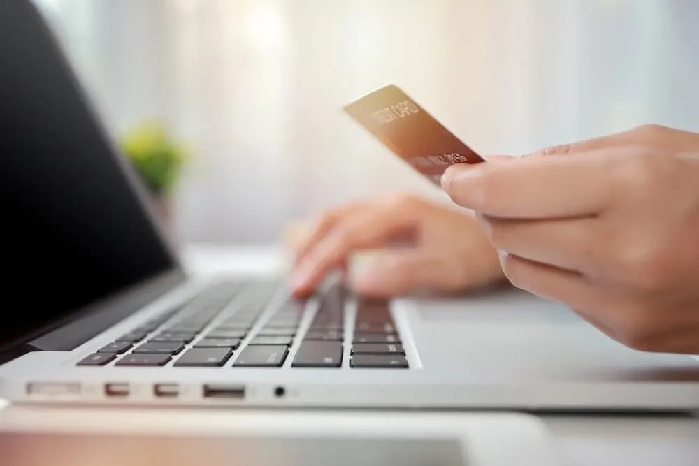Requires_Frequent_Payments