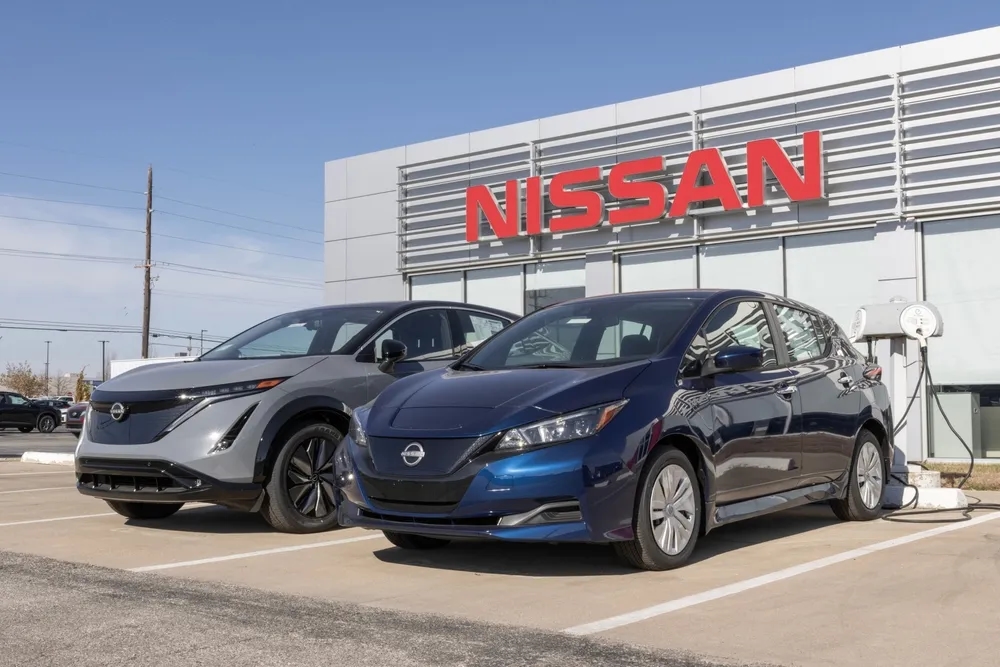 nissan leaf pco car