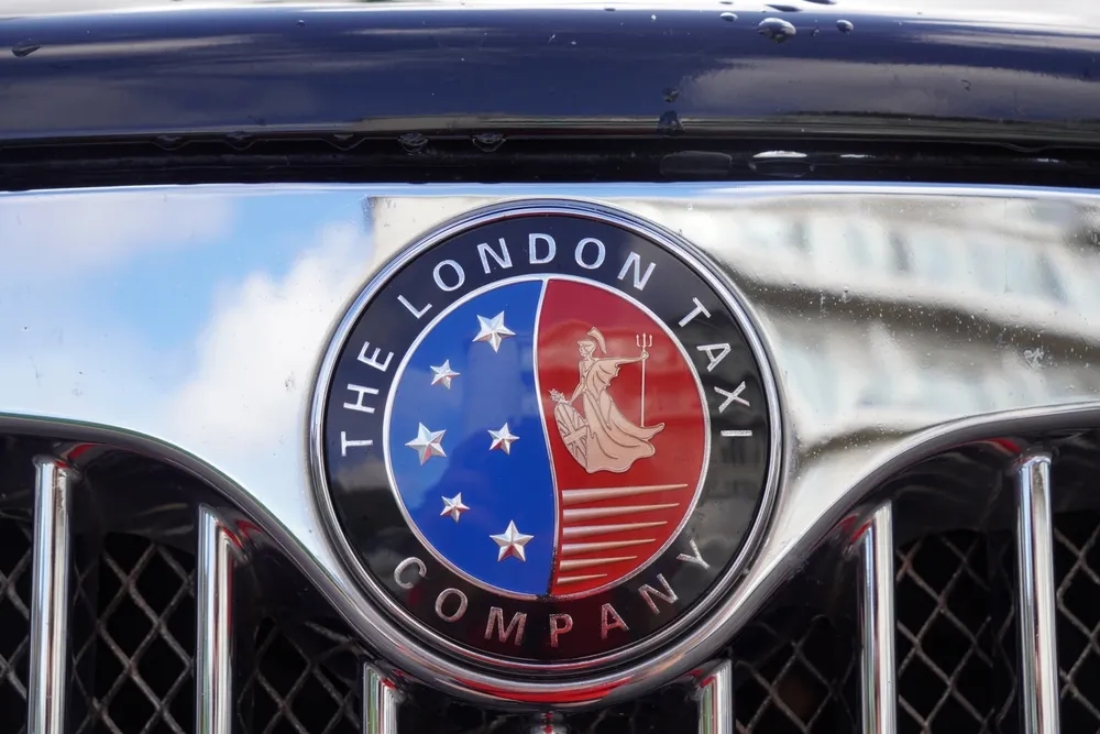 start taxi business uk