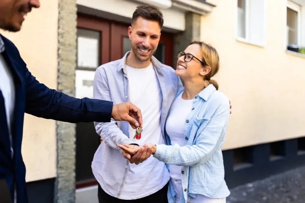 real estate agent.webp