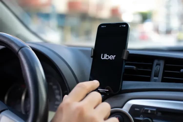 Is It Worth Being an Uber Driver
