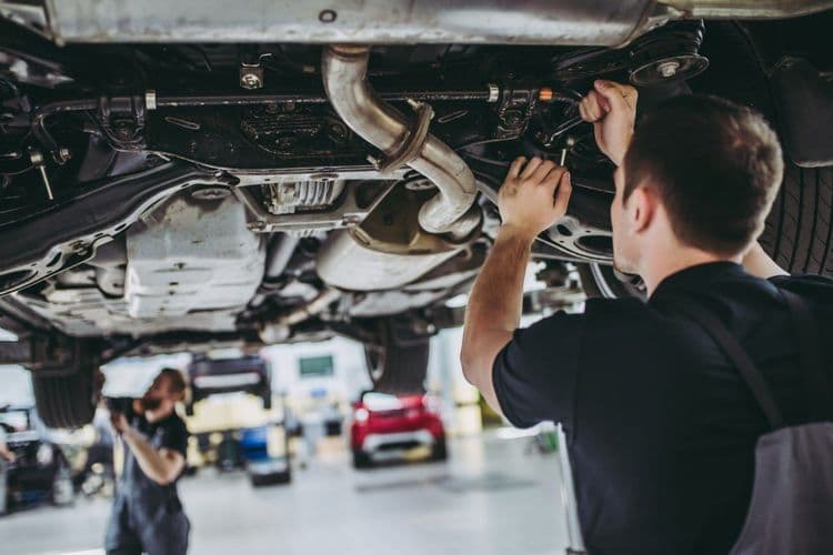 Car servicing guide in 2025.