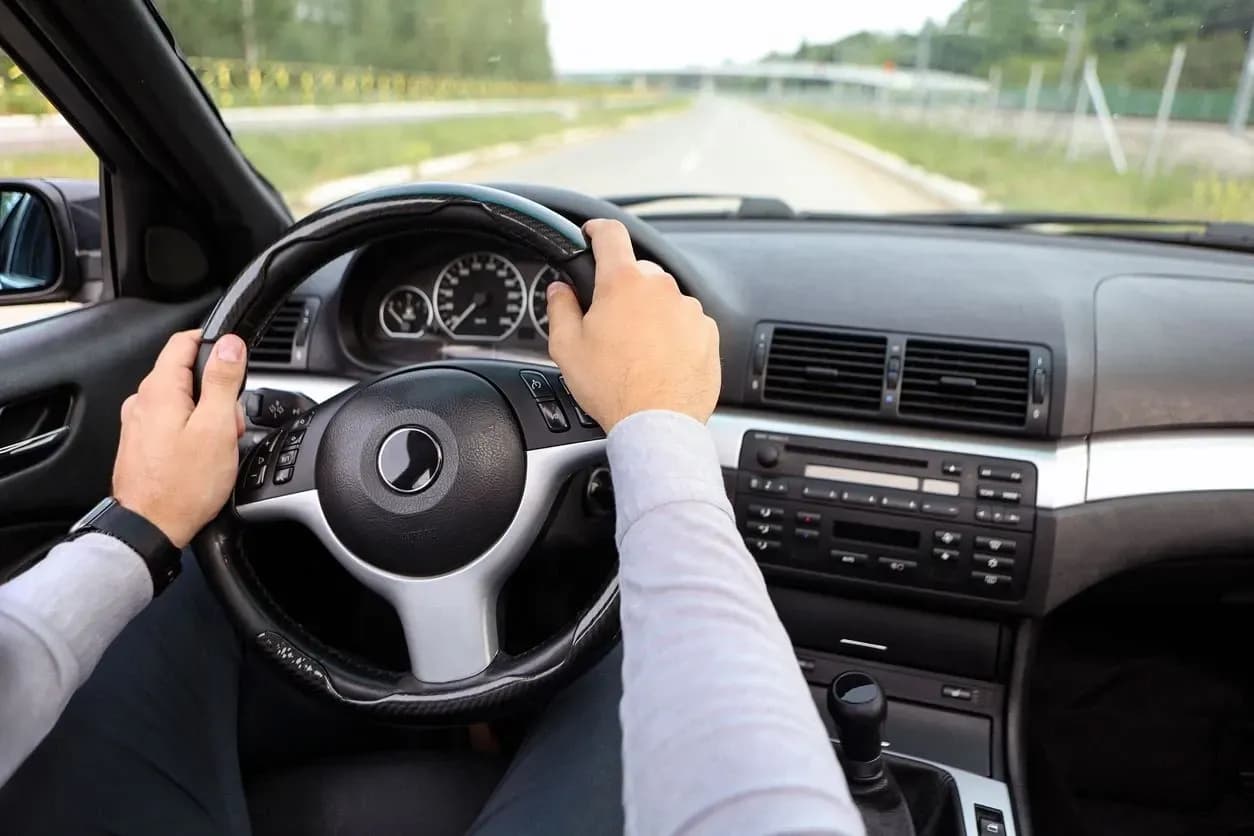 off center steering wheel.webp