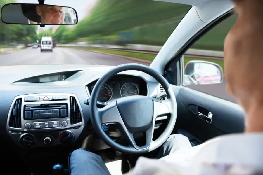 self driving car accidents.webp